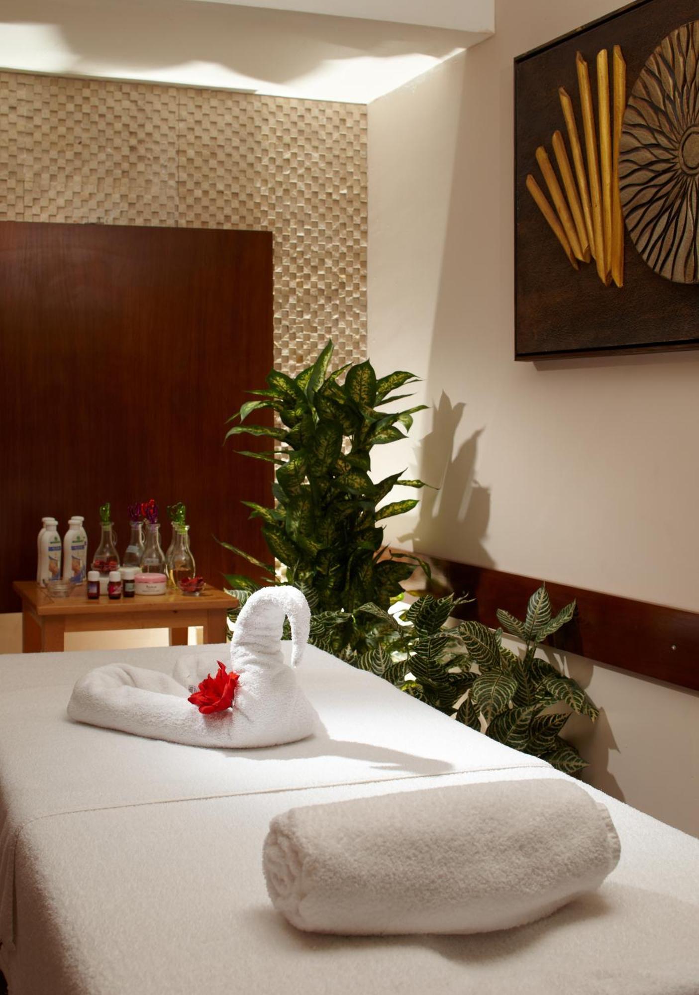 Buruciye Hotel Sivas Buitenkant foto